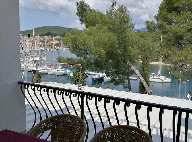 Ivanka Lejlighed Vrboska