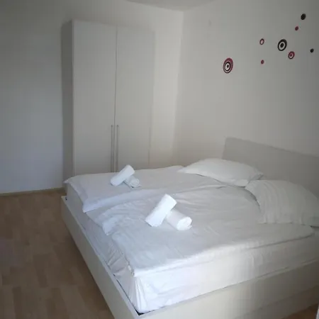 Ivanka Apartamento